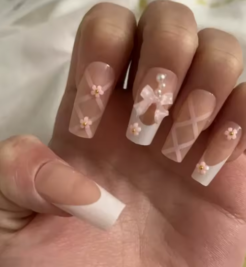 24 Nails Press-On – Charme Parisien en 3D